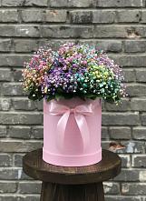 Цветочная композиция из Гипсофила и Розы в шляпной коробке в Николиной горе
