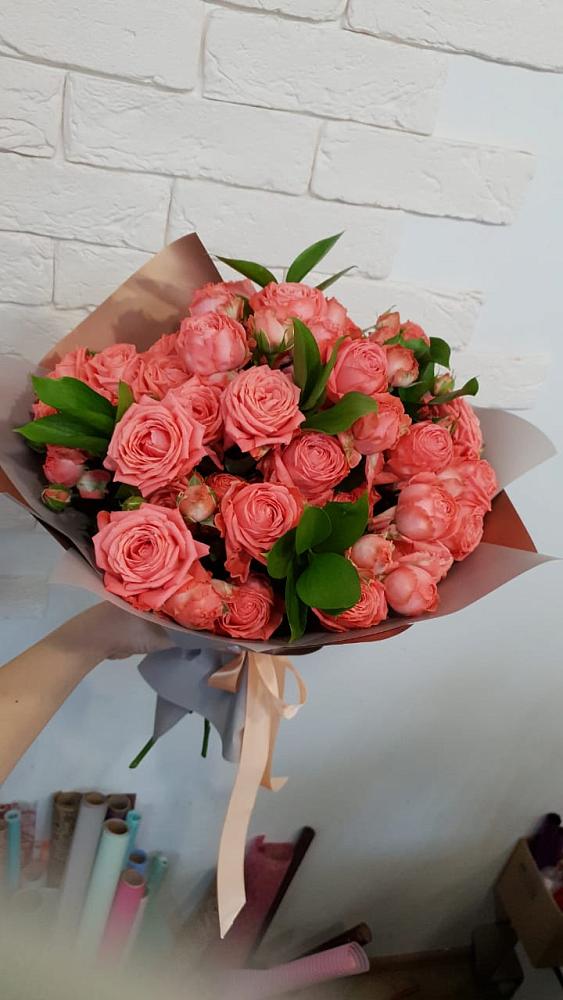 Букет цветов из: Розы в Николиной горе