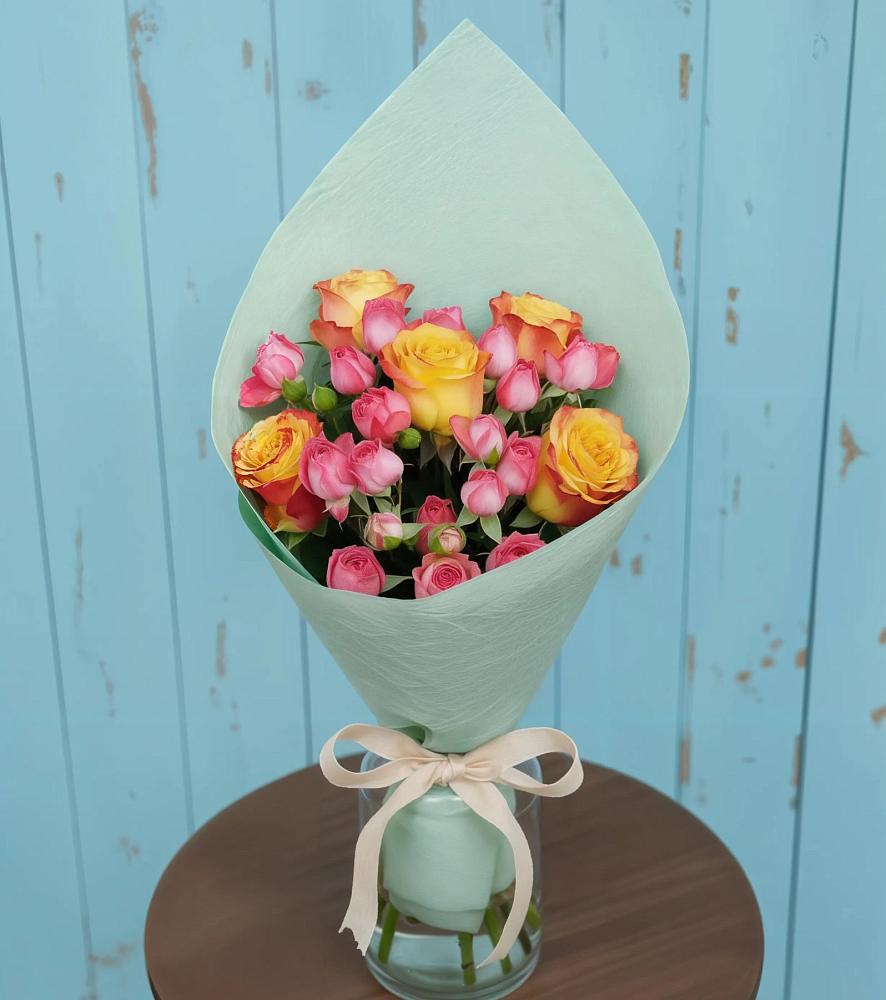 Букет цветов из: Розы в Николиной горе