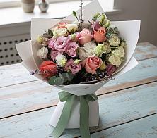 Букет цветов из:  Розы, Лизиантусы и Гвоздики #REPLACE_PRED# Николиной горе