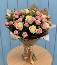 Букет цветов из:  Розы в Николиной горе