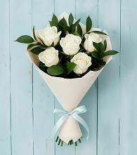 Букет цветов из:  Розы в Николиной горе