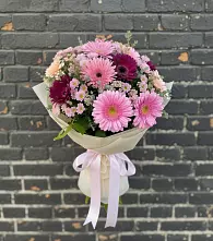 Букет цветов из:  Герберы и Хризантемы #REPLACE_PRED# Николиной горе