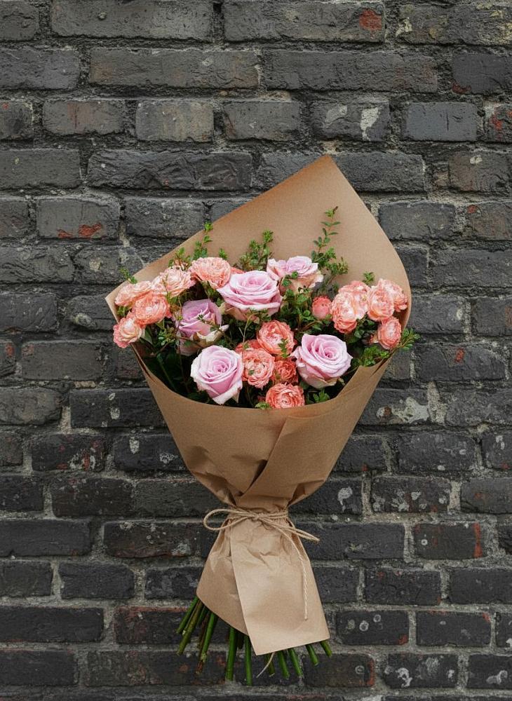 Букет цветов из: Розы в Николиной горе