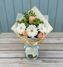 Букет цветов из:  Герберы, Розы и Хризантемы в Николиной горе
