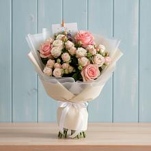 Букет цветов из:  Розы в Николиной горе