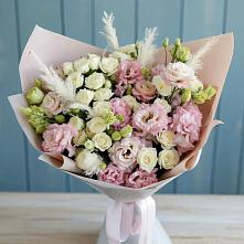 Букет цветов из:  Альстромерии и Розы в Николиной горе