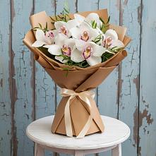 Букет цветов из:  Орхидеи и Розы #REPLACE_PRED# Николиной горе
