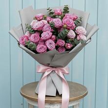 Букет цветов из:  Розы в Николиной горе